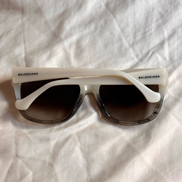 Balenciaga oversized sunglasses - Picture 3 of 6
